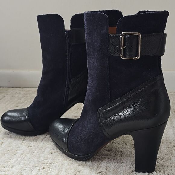 Chie Mihara | Elegant Black and Navy Suede Boots - Picture 4 of 8